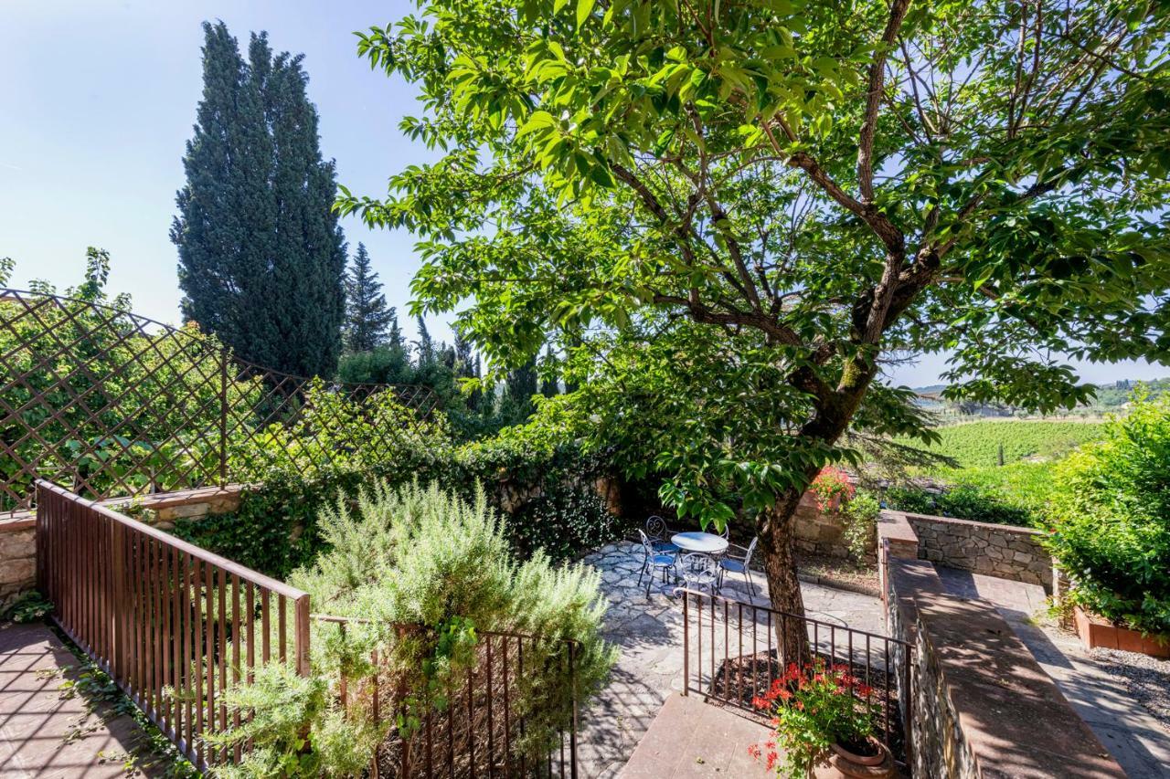 Relais Vignale & Spa Radda in Chianti Exterior photo